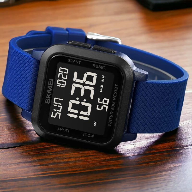 SKMEI 1894 unisex digital sports digital watch with a dark dial, Blue