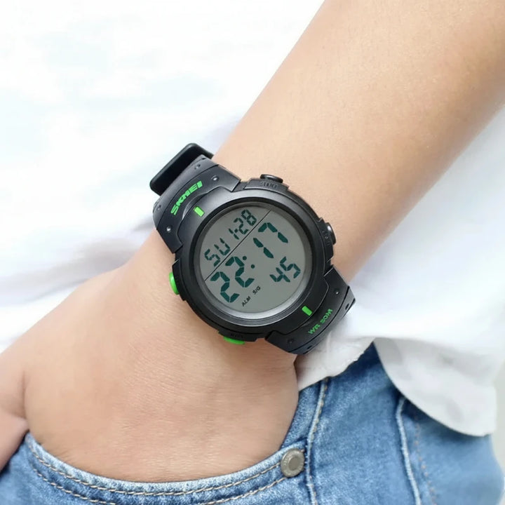 SKMEI 1068 Large Digital Sport Watch Black & Green